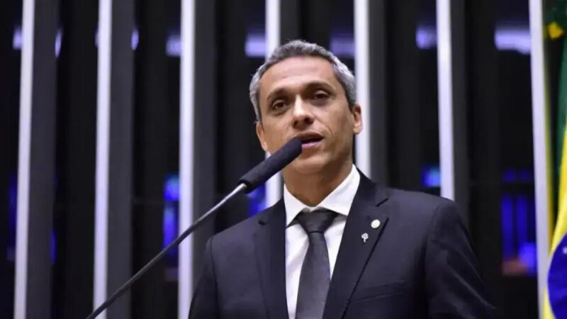 Deputado Gustavo Gayer sob investigação da PGR após denúncia do PSol