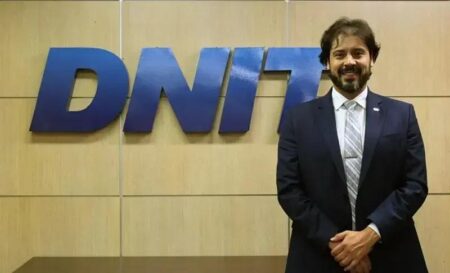Diretor do Dnit pede exoneração após acusações graves