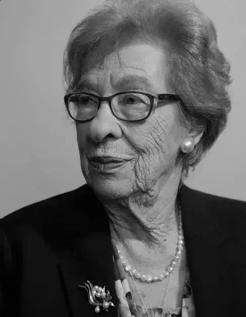 Eva Schloss, sobrevivente do Holocausto, faleceu aos 96 anos