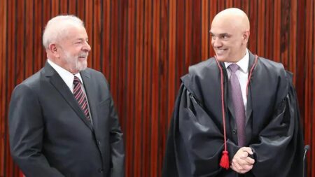 O homem que queria ser rei: A fábula de Lula e Alexandre de Moraes