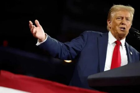 Trump intensifica combate aos cartéis de drogas no México Trump intensifica combate aos cartéis de drogas no México