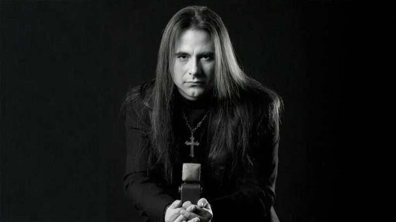 Turnê homenageia o legado de Andre Matos com shows pelo Brasil Turnê homenageia o legado de Andre Matos com shows pelo Brasil