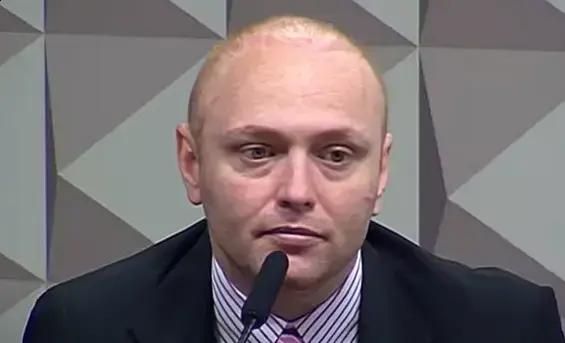 Walter Delgatti avança para regime semiaberto após decisão de Moraes