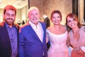 Conflito na Sapucaí: Janja limita encontro de Lula com a filha no camarote