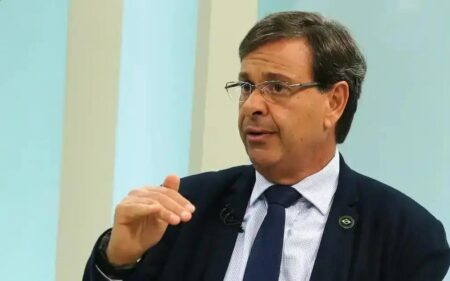 PT estuda ação por campanha antecipada contra Gilson Machado PT estuda ação por campanha antecipada contra Gilson Machado