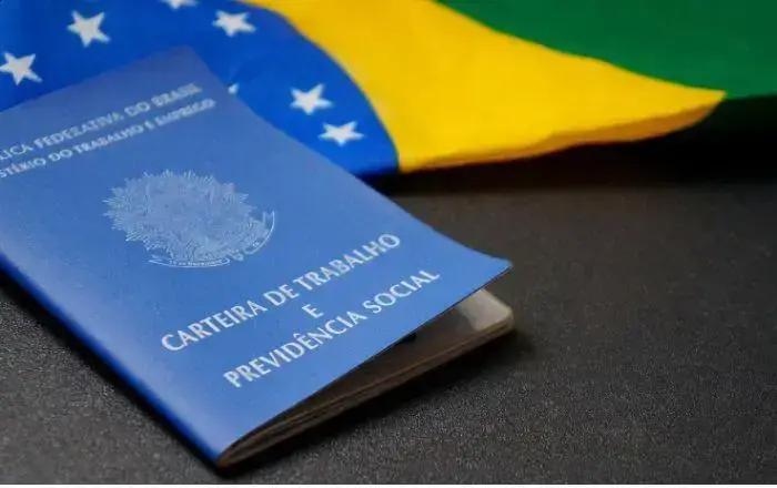 Redução para 36 horas: proposta pode cortar até 6,2% do PIB brasileiro