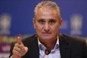 Cruzeiro demite Tite após empate com Vasco e crise no Brasileirão