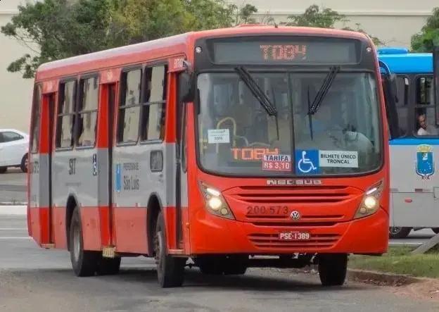Empresas de ônibus de São Luís são transferidas a beneficiário do Bolsa Família Empresas de ônibus de São Luís são transferidas a beneficiário do Bolsa Família