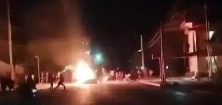 Incêndio na sede do Partido Comunista em Morón eleva tensão em Cuba Incêndio na sede do Partido Comunista em Morón eleva tensão em Cuba