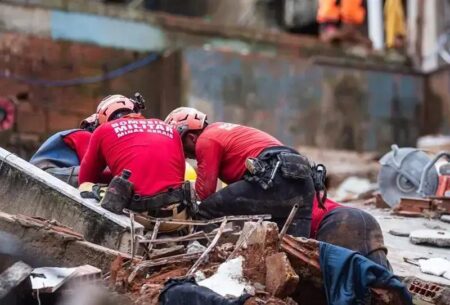 Menino de 9 anos encontrado em Juiz de Fora; Minas soma 65 mortos Menino de 9 anos encontrado em Juiz de Fora; Minas soma 65 mortos