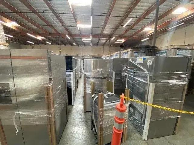 Operação em Los Angeles recupera US$7 milhões e prende nove suspeitos