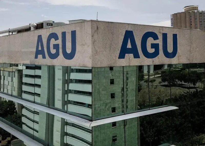 AGU recua e pede que X preserve publicações de jornalistas e evita censura