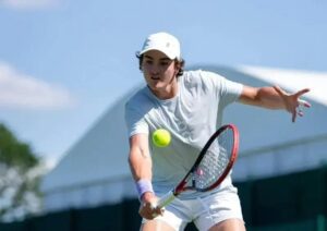 João Fonseca domina Rinderknech e avança às quartas do ATP 500 de Munique