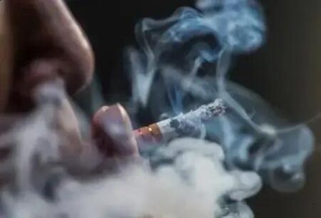 Reino Unido veta venda de cigarros a nascidos a partir de 2009