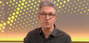 Romeu Zema nega articulação com Flávio Bolsonaro e mantém pré-campanha